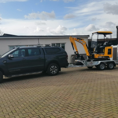Mini Digger and driver Hire Basildon