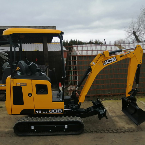 Mini Digger and driver Hire Basildon